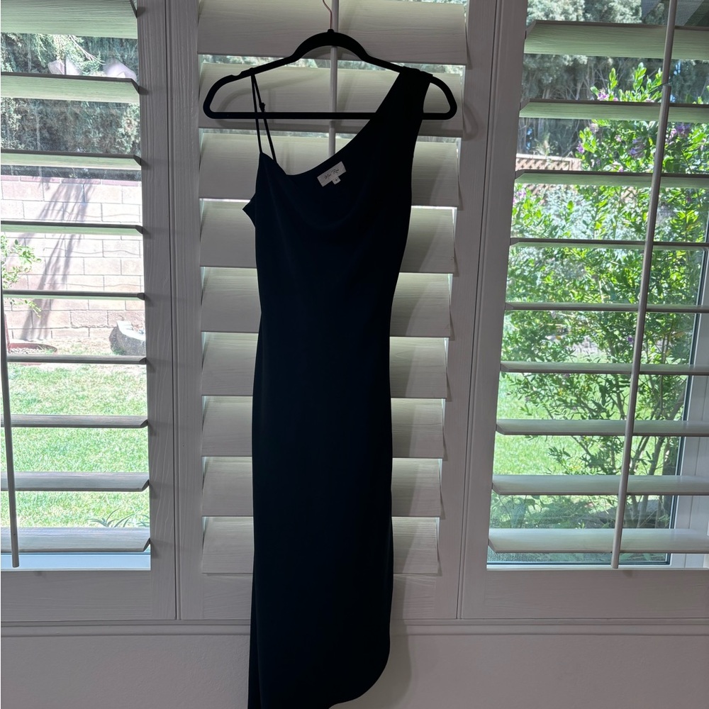 Moi Rai Asymmetrical Black Dress